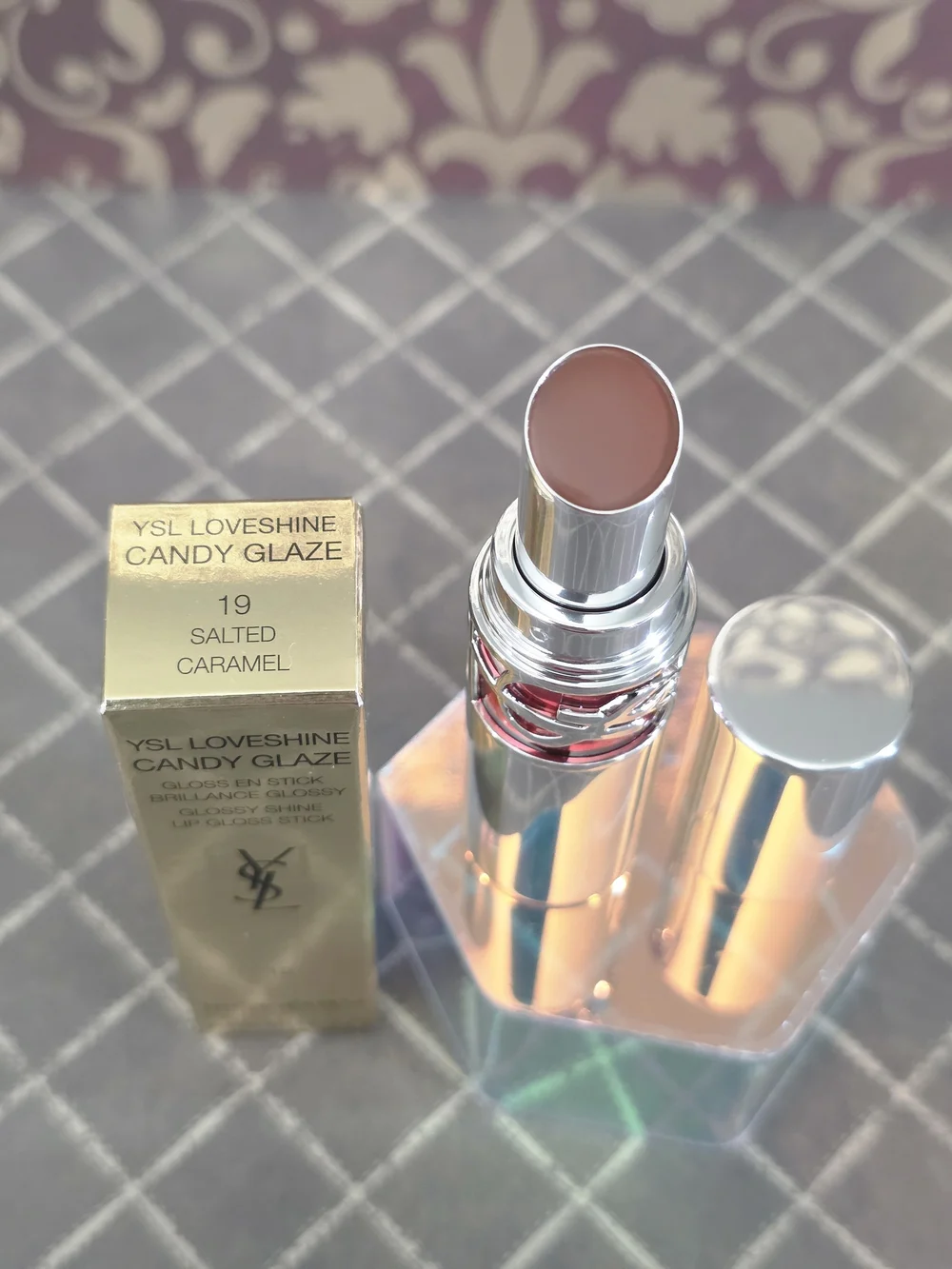 YSL LoveShine Candy Glaze Lipstick - Salted Caramel (19)
